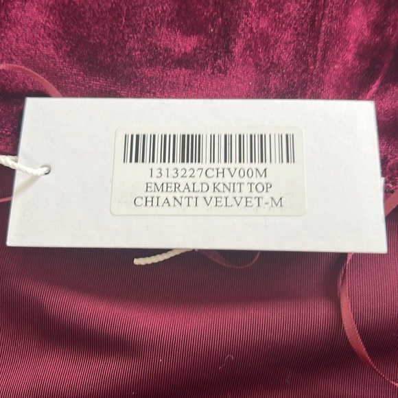 Reformation NWT emerald knot top - Picture 3 of 3
